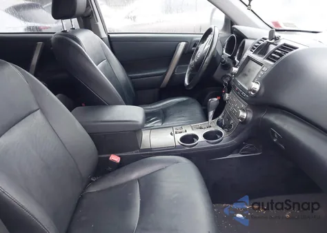 2010 Toyota Highlander Sport V6 из США, поврежденный, VIN 5TDEK3EH2AS006722